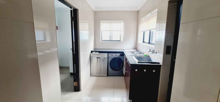 5 Bedroom Property for Sale in Baronetcy Estate Western Cape